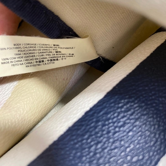 Kate Spade navy/cream tote bag. Please see all photos as they are part of the it - Picture 7 of 17